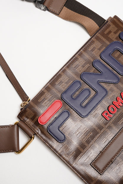 FENDI MONOGRAM斜背包