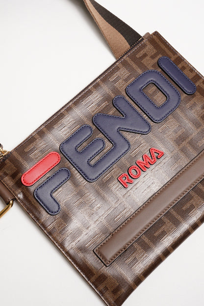 FENDI MONOGRAM斜背包