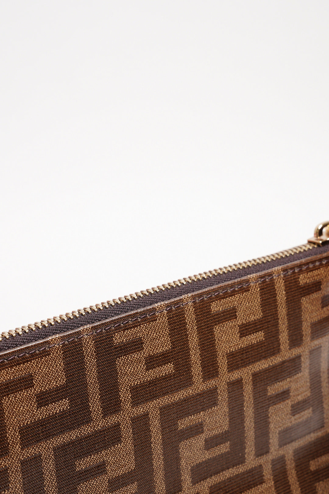 FENDI MONOGRAM斜背包