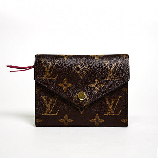 LOUIS VUITTON 經典色 Victorine 三折短夾(全新)