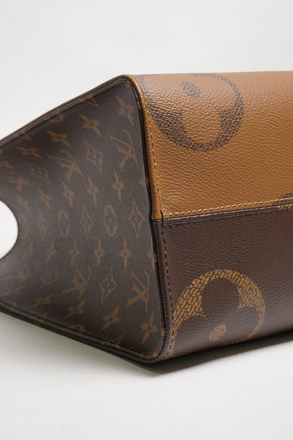 LOUIS VUITTON OnTheGo MM