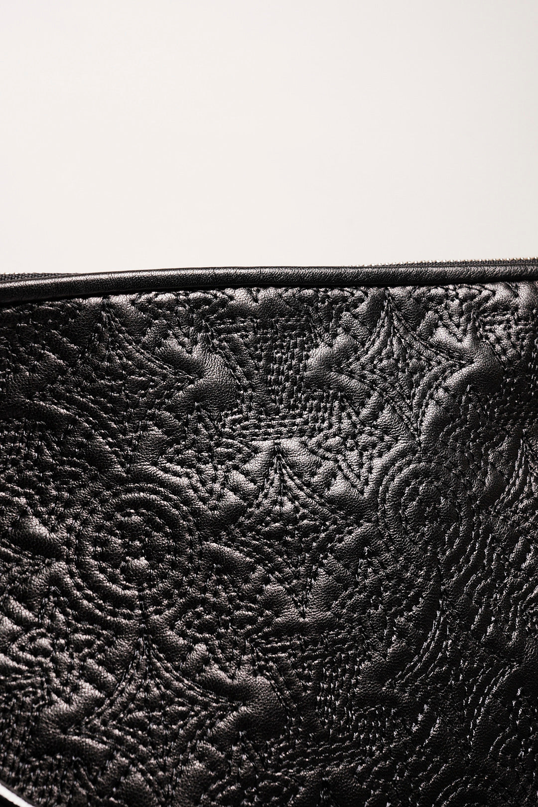 LOUIS VUITTON ANTHEIA MONOGRAMIXIA 經典壓紋手提包斜背