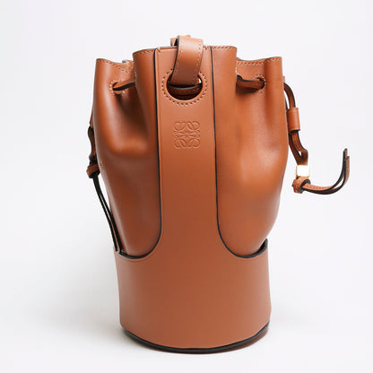 LOEWE 水桶包（水桶包）
