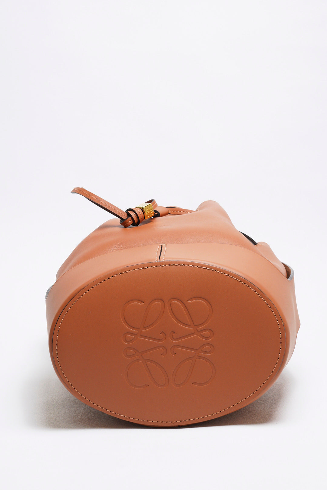 LOEWE 水桶包（水桶包）