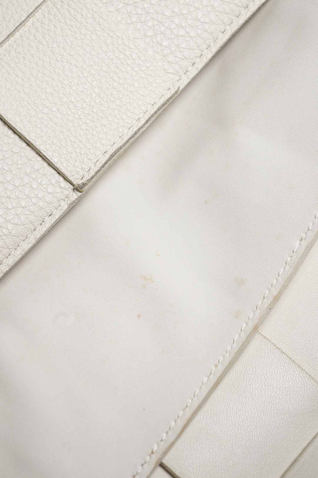 BOTTEGA VENETA 編織肩背包/斜背包 （白色）