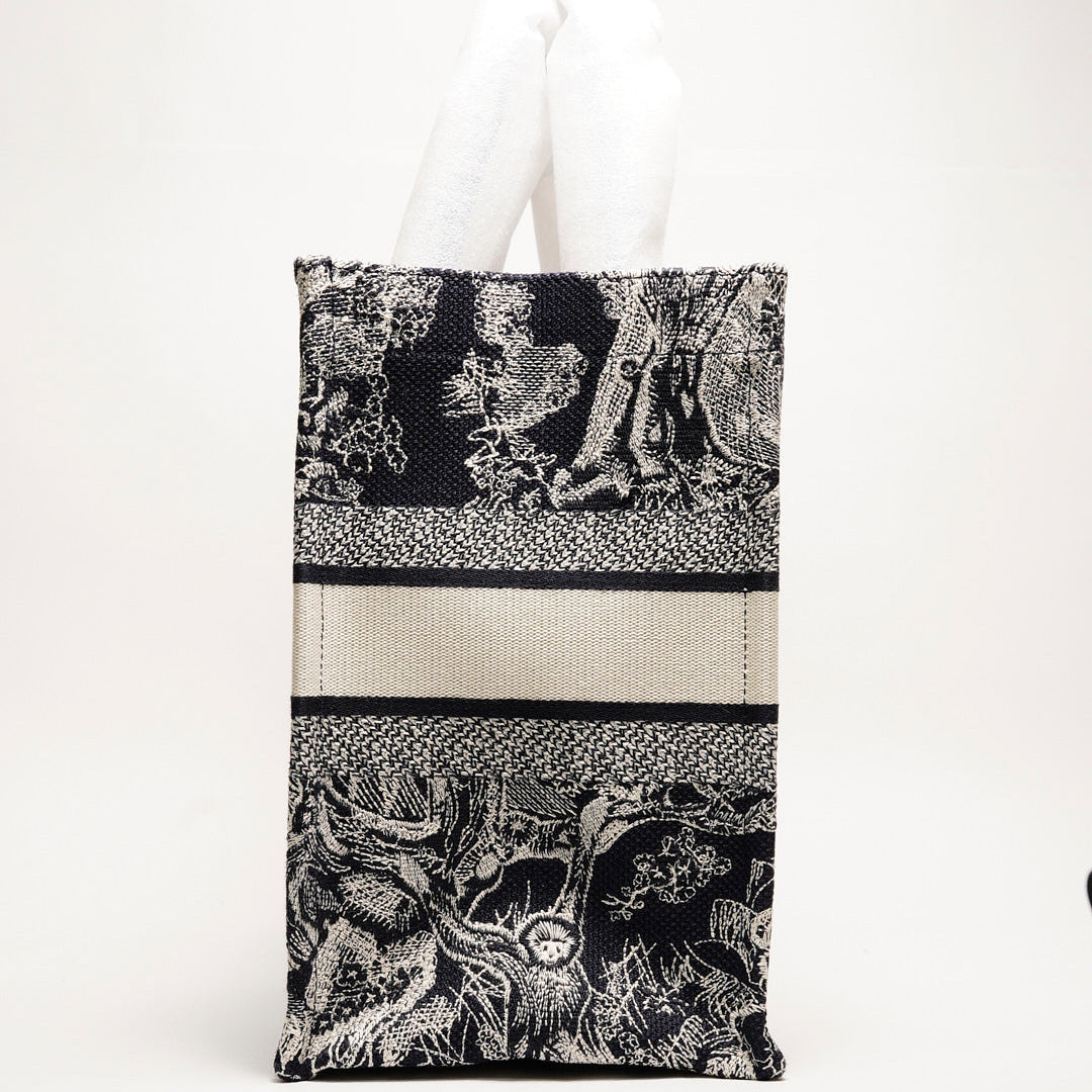 DIOR 藏青色叢林主題 中型刺繡托特包