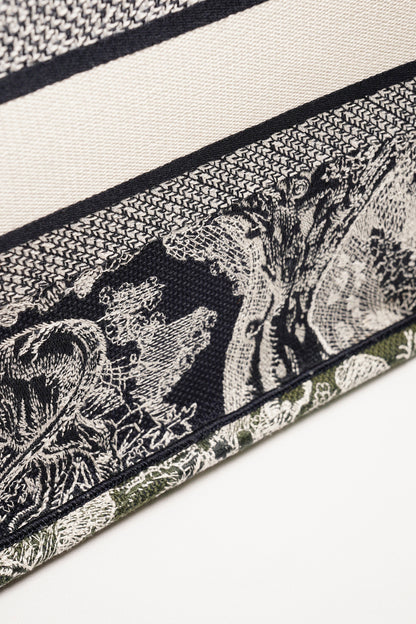 DIOR 藏青色叢林主題 中型刺繡托特包