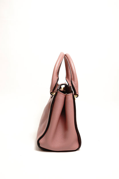 Burberry Buckle 牛皮純色字母logo 單肩包（玫瑰粉色）附兩種背帶
