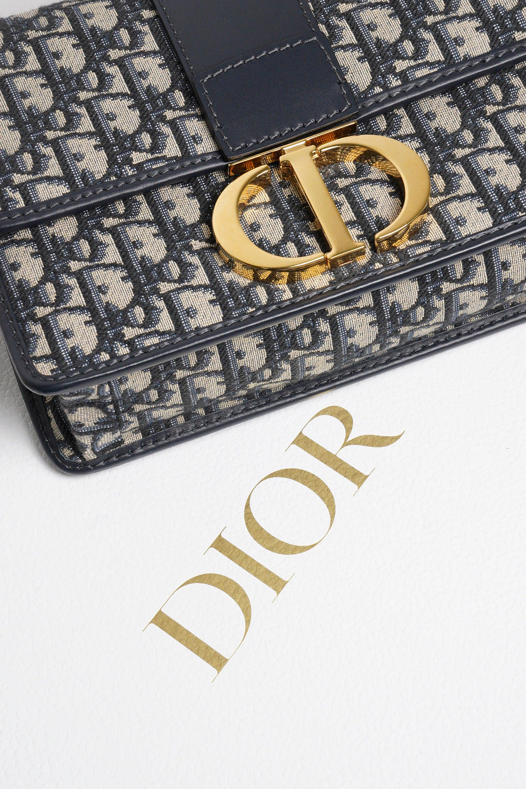 DIOR 蒙田30 經典老花肩背包/斜背包