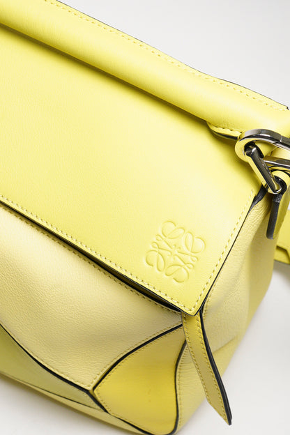 LOEWE 經典Puzzle 中號 芥末黃色