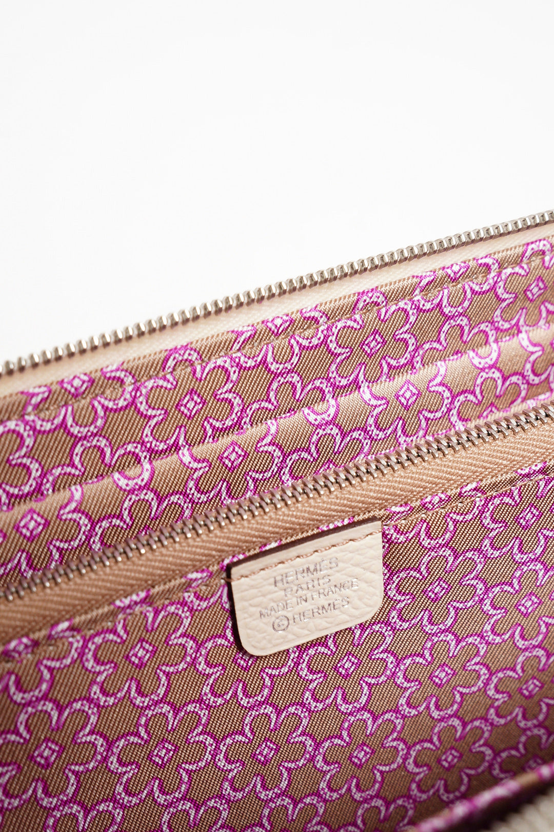 HERMES Silk'In Classique長夾 奶油白