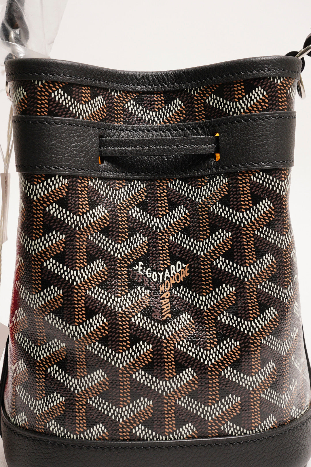 Goyard Petit Flot 迷你小牛皮和帆布水桶包