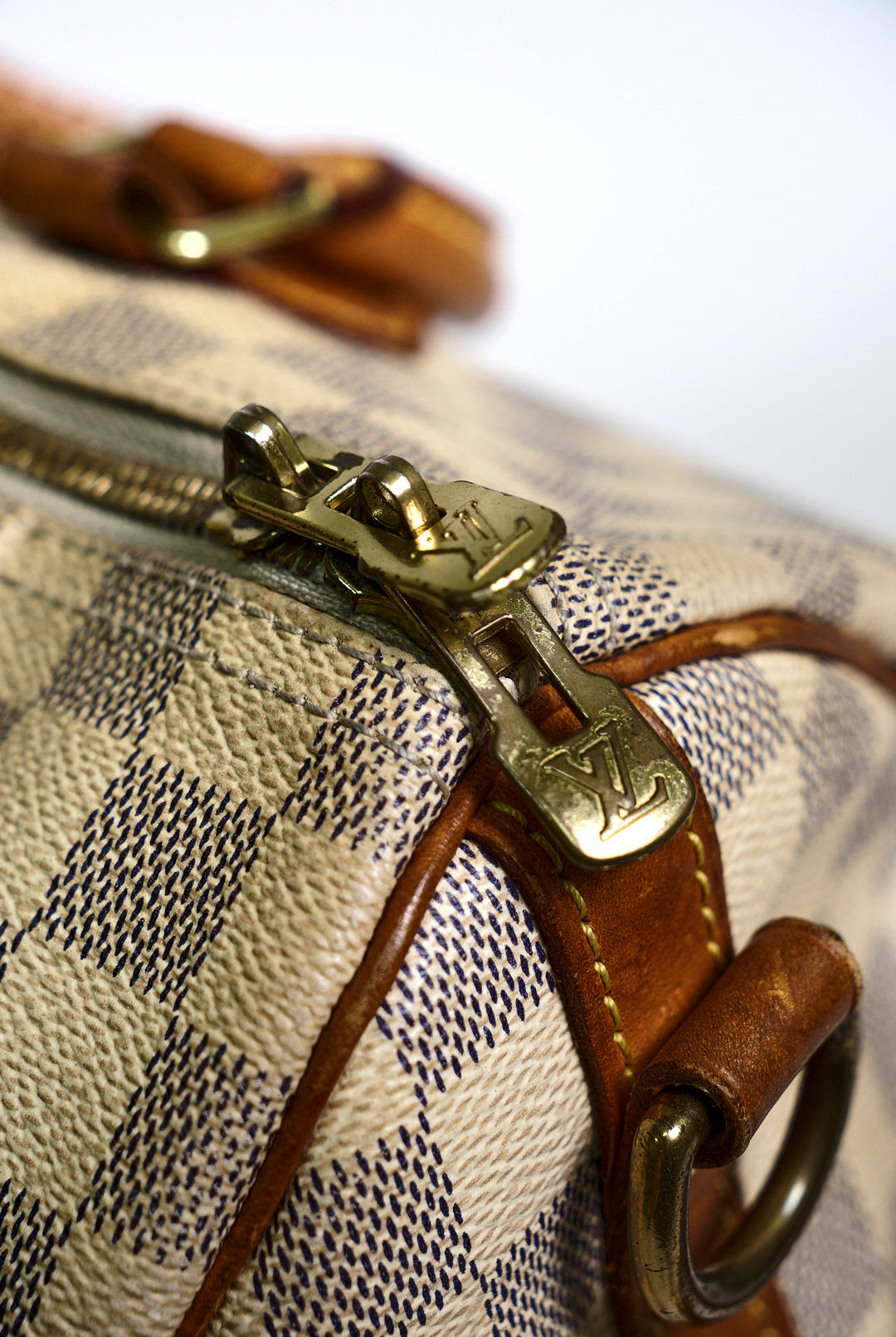 LOUIS VUITTON 白色棋盤 SPEEDY30