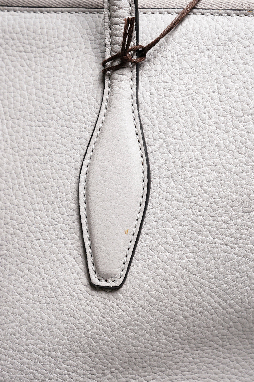 TOD’S 托特包/通勤包(淺灰）