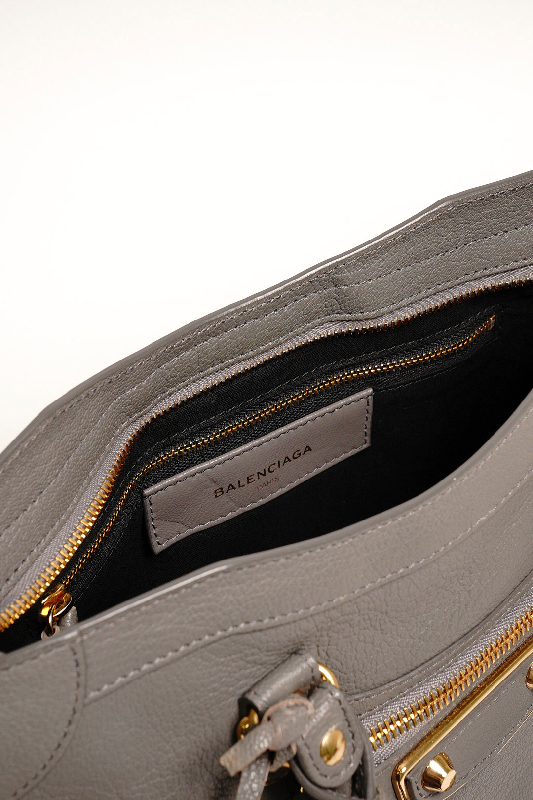 Balenciaga S City 機車包｜經典金釦（灰色）