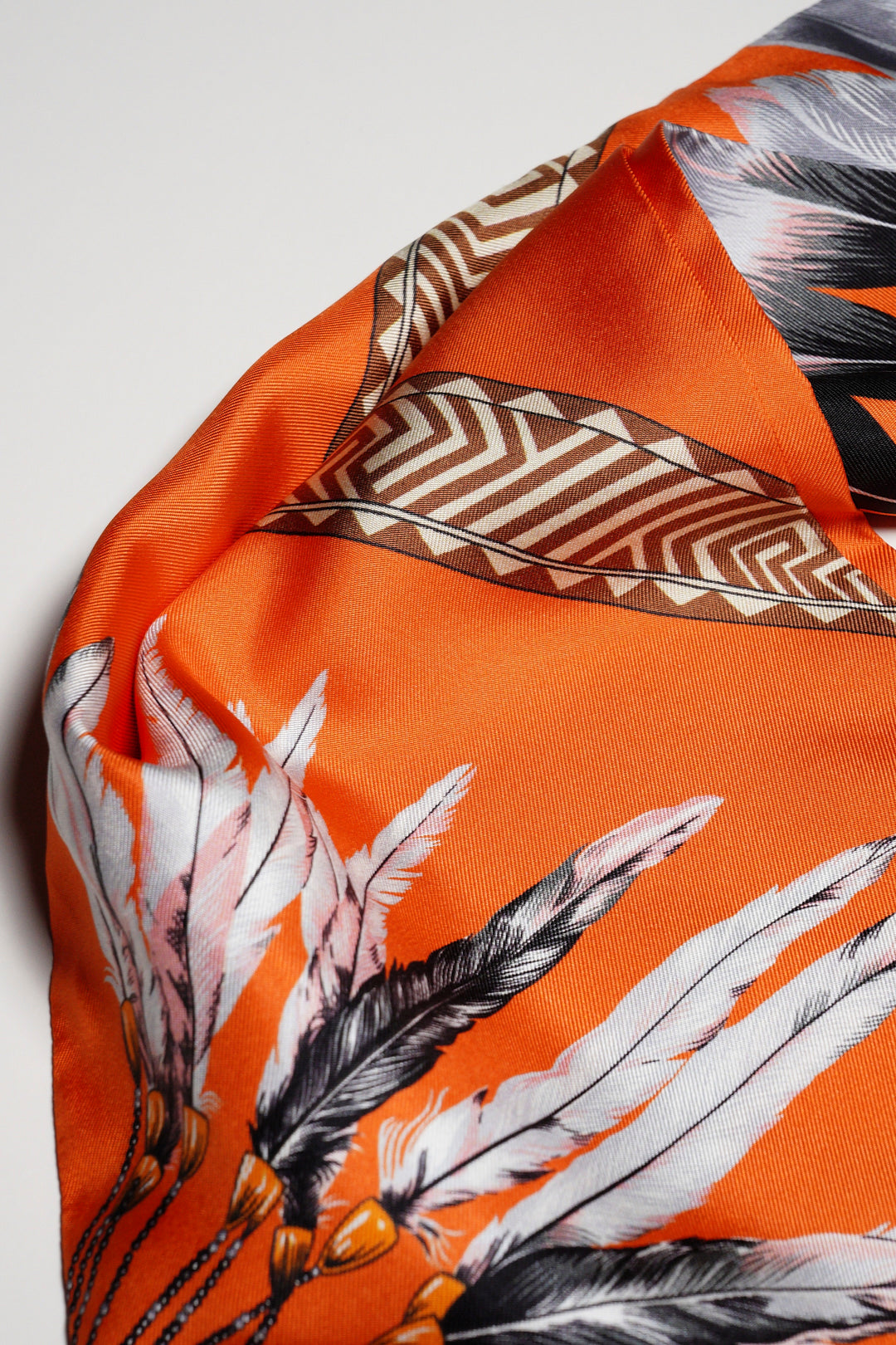 HERMES 絲質 Max Twilly絲巾