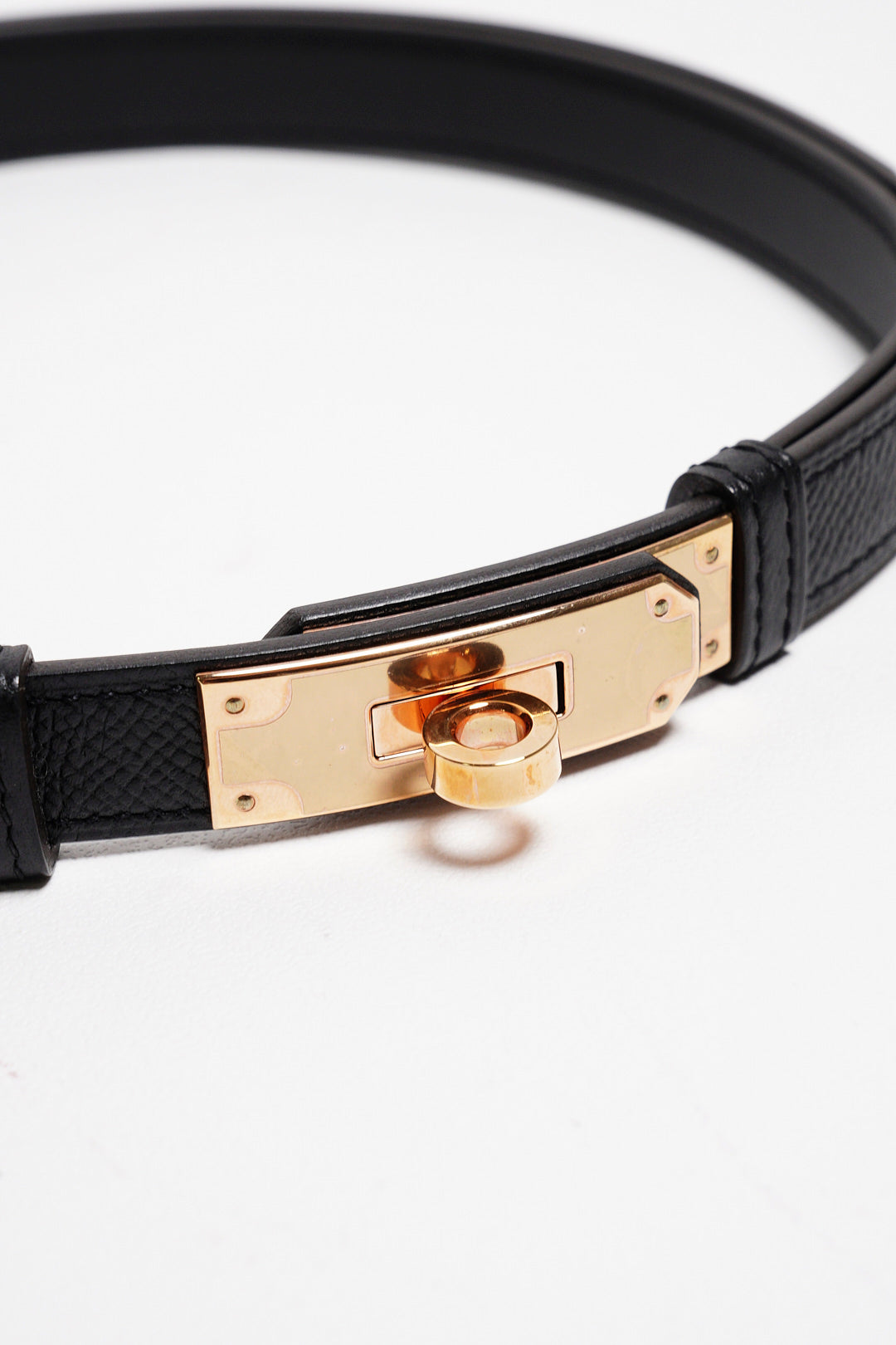 HERMÈS Kelly 18 腰帶（經典金扣款/黑色）
