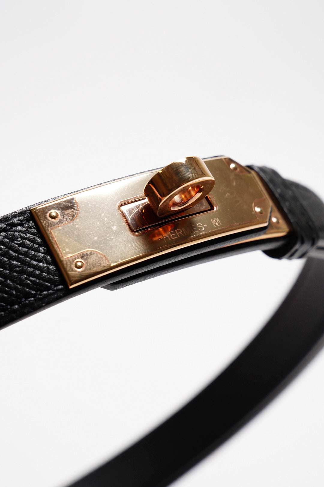 HERMÈS Kelly 18 腰帶（經典金扣款/黑色）