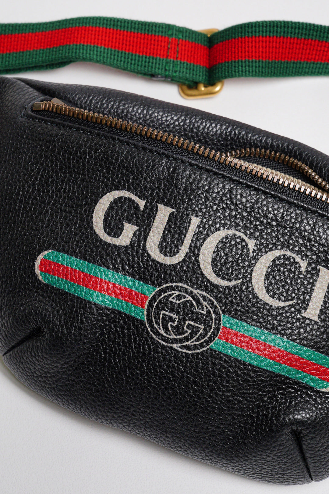 Gucci 綠紅背帶 胸/腰包 小號（黑色）