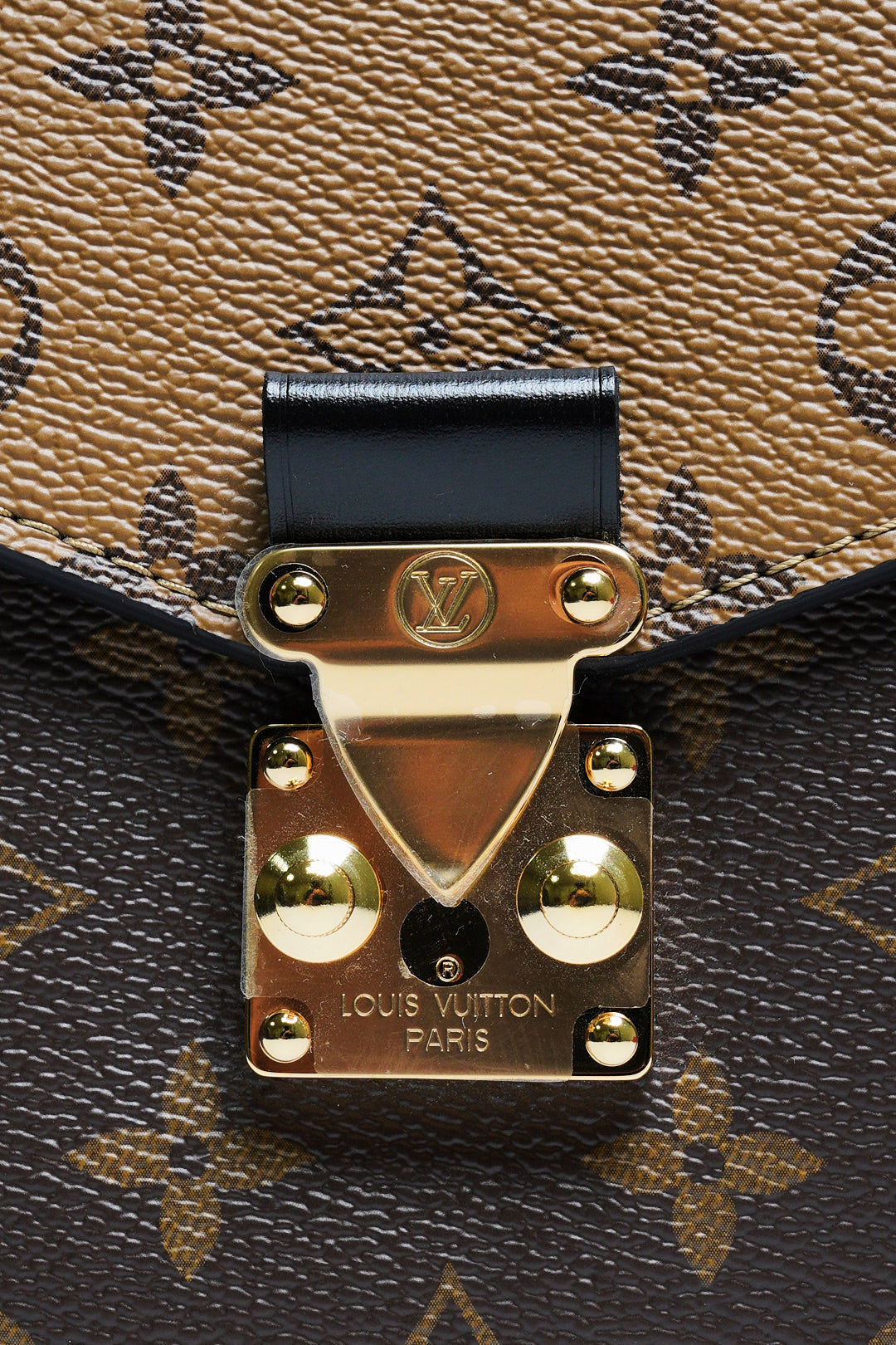 Louis Vuitton 經典Pochette M tis Monogram帆布手提斜背郵差包