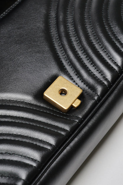 GUCCI GG MARMONT系列中型單背包