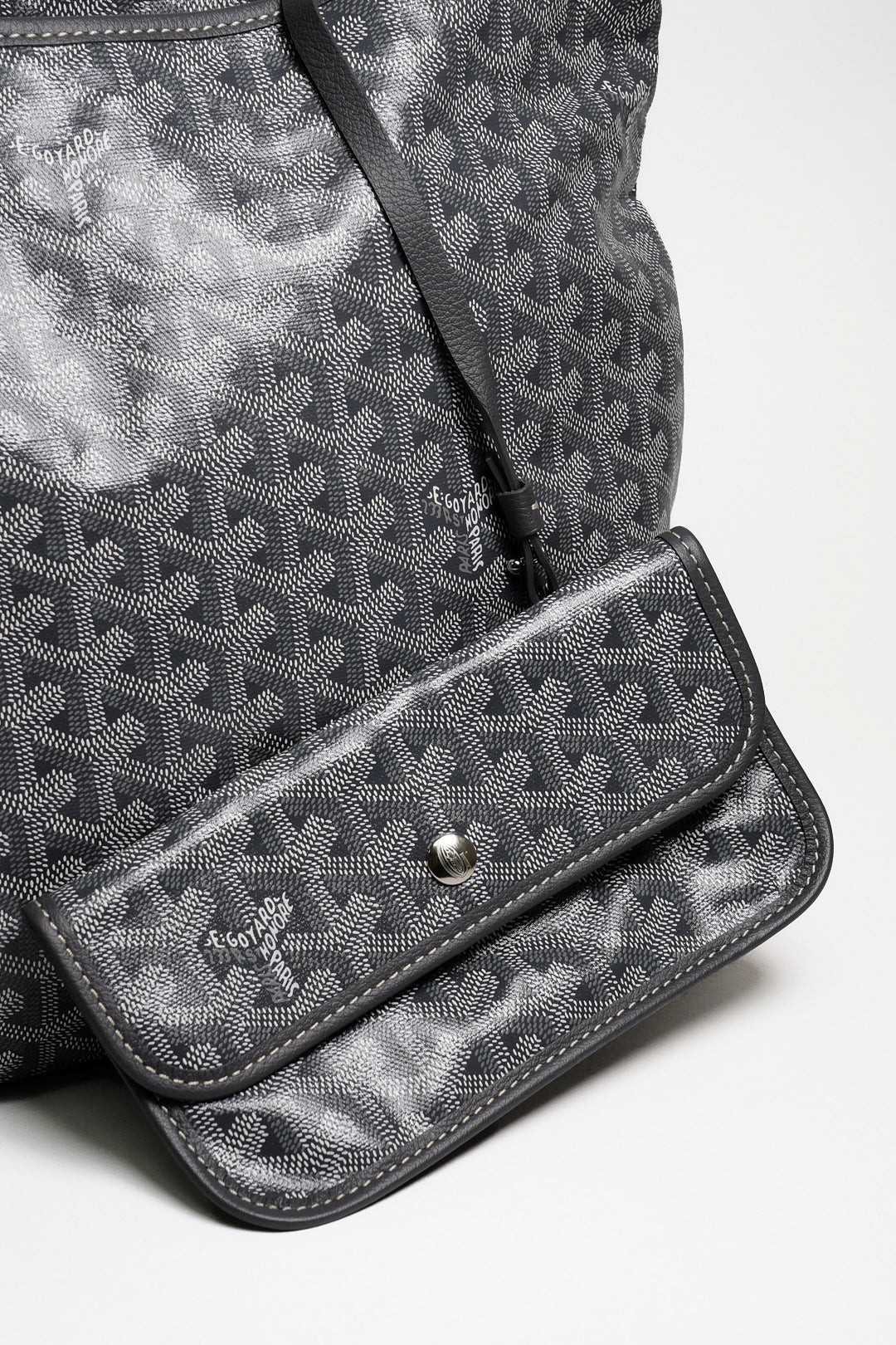 GOYARD灰色 Y字老花  Bohème Hobo 肩背包