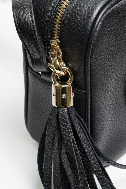 Gucci 雙G浮雕小牛皮流蘇 SOHO 斜背包