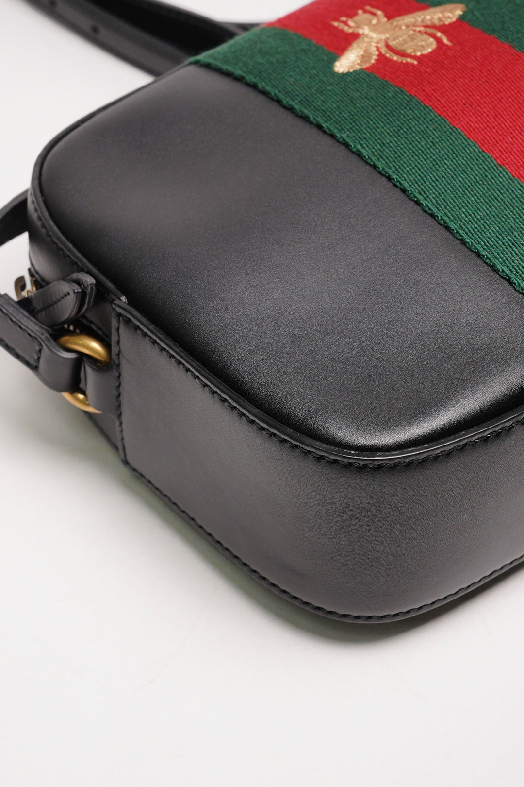 GUCCI crossbody leather bag 綠紅綠繡蜜蜂斜背包