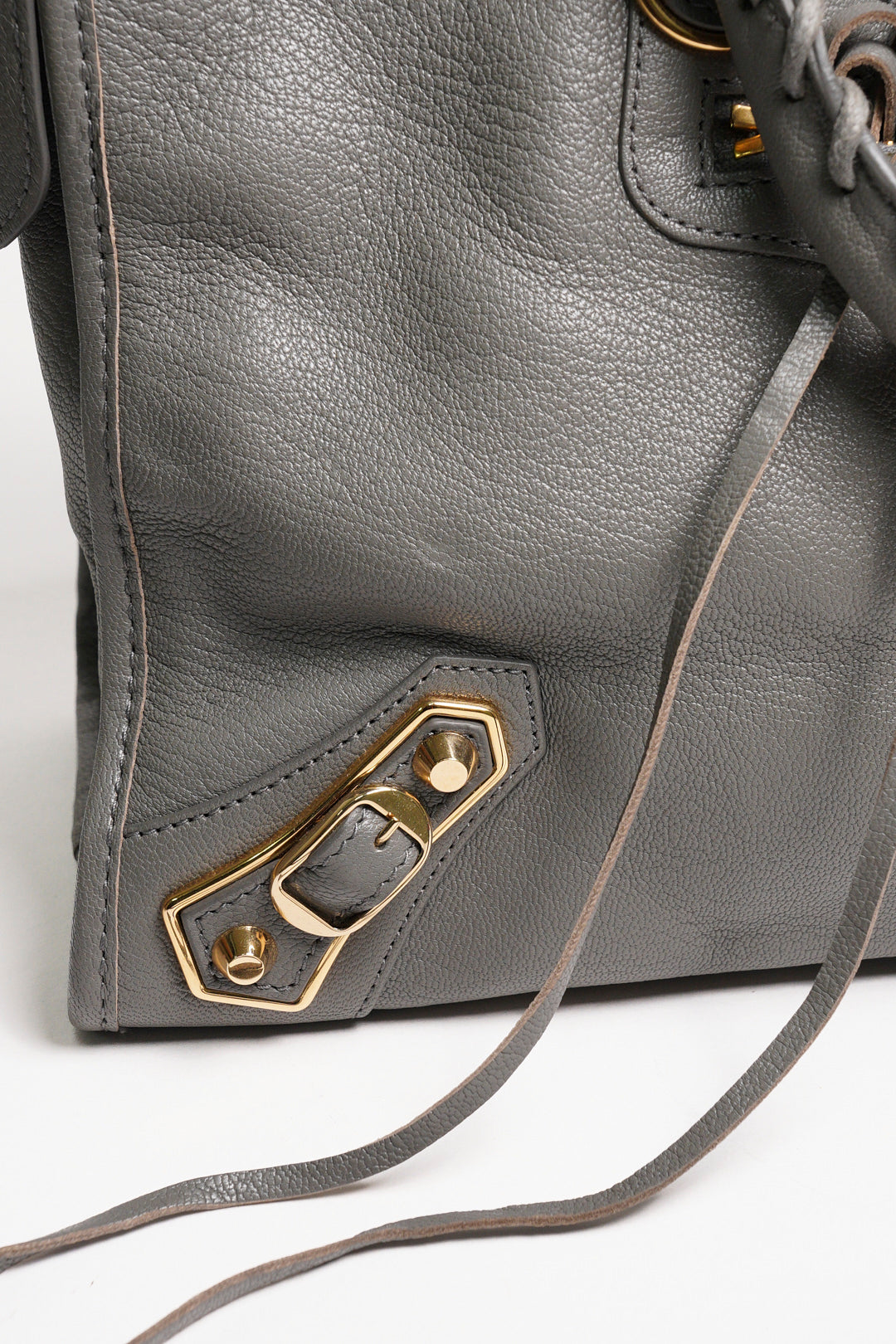 Balenciaga edge city淺灰色