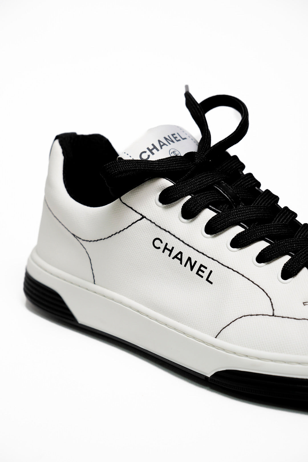 CHANEL 小白鞋/休閒鞋