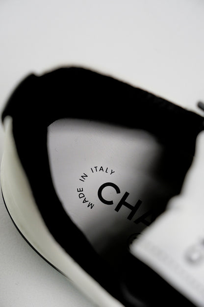CHANEL 小白鞋/休閒鞋