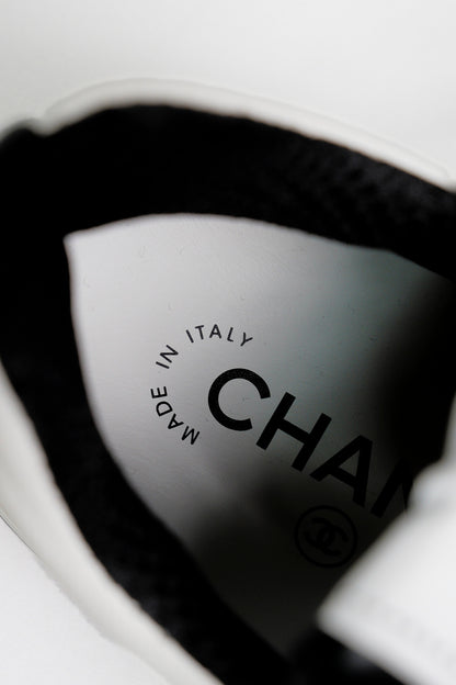 CHANEL 小白鞋/休閒鞋