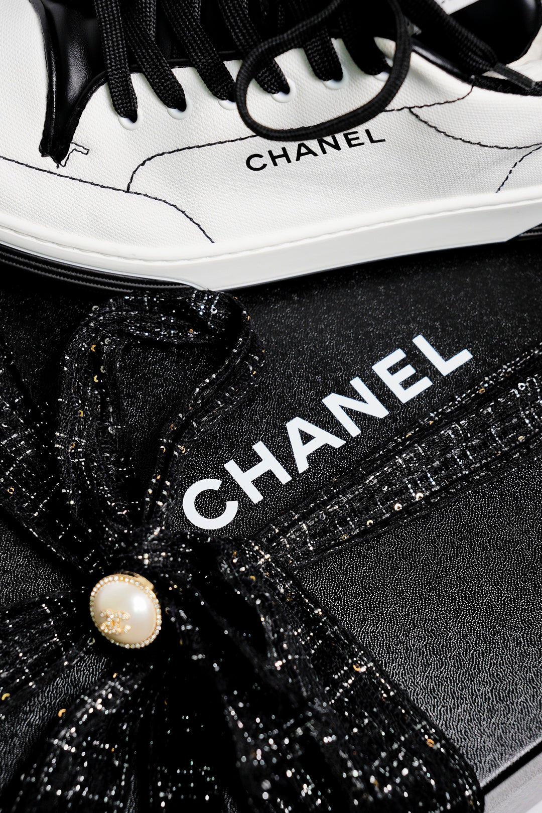 CHANEL 小白鞋/休閒鞋