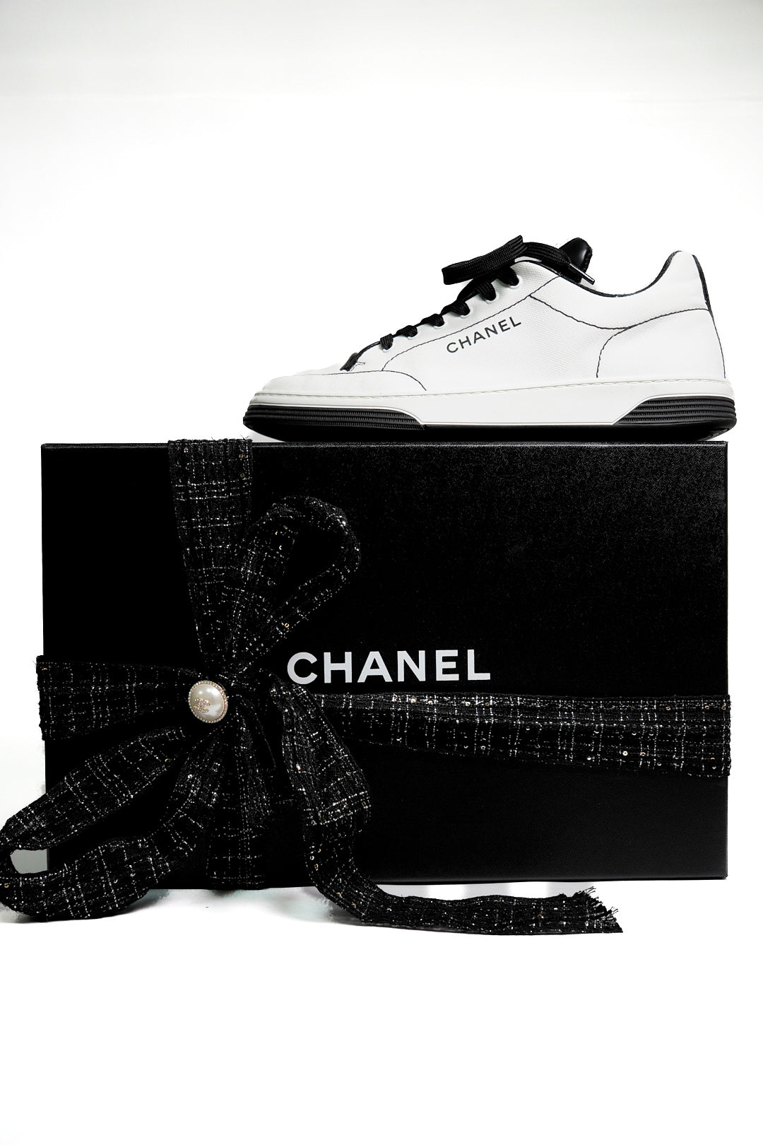 CHANEL 小白鞋/休閒鞋