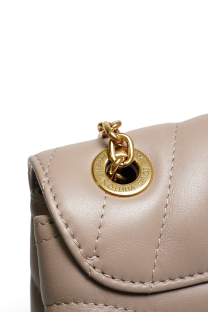 Louis Vuitton 波浪鏈條包 奶茶色