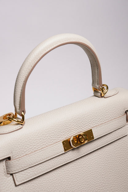 HERMÈS 愛馬仕 Kelly 25 外縫 10 奶昔白 Craie Epsom牛皮 金扣 W刻