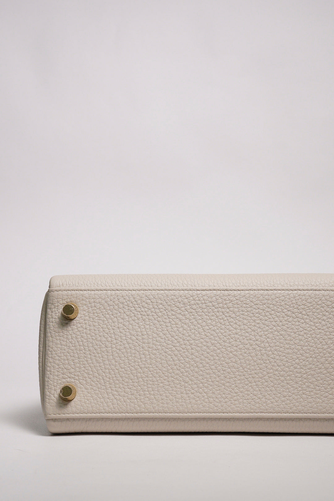 HERMÈS 愛馬仕 Kelly 25 外縫 10 奶昔白 Craie Epsom牛皮 金扣 W刻