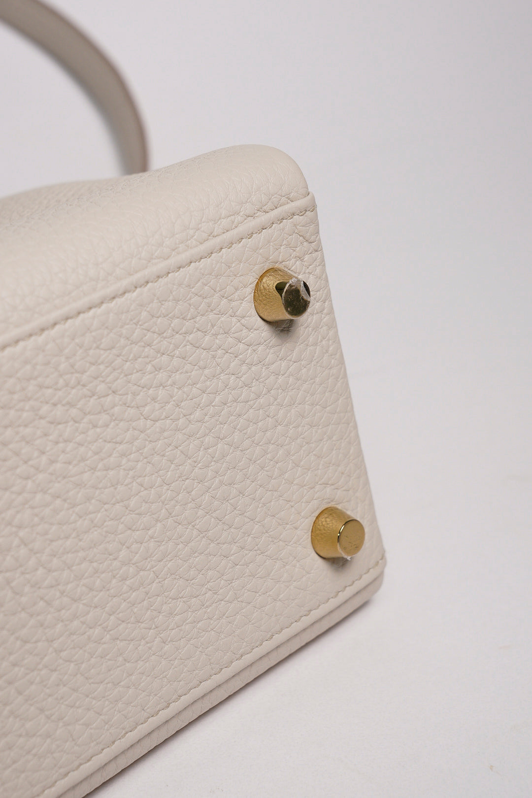 HERMÈS 愛馬仕 Kelly 25 外縫 10 奶昔白 Craie Epsom牛皮 金扣 W刻