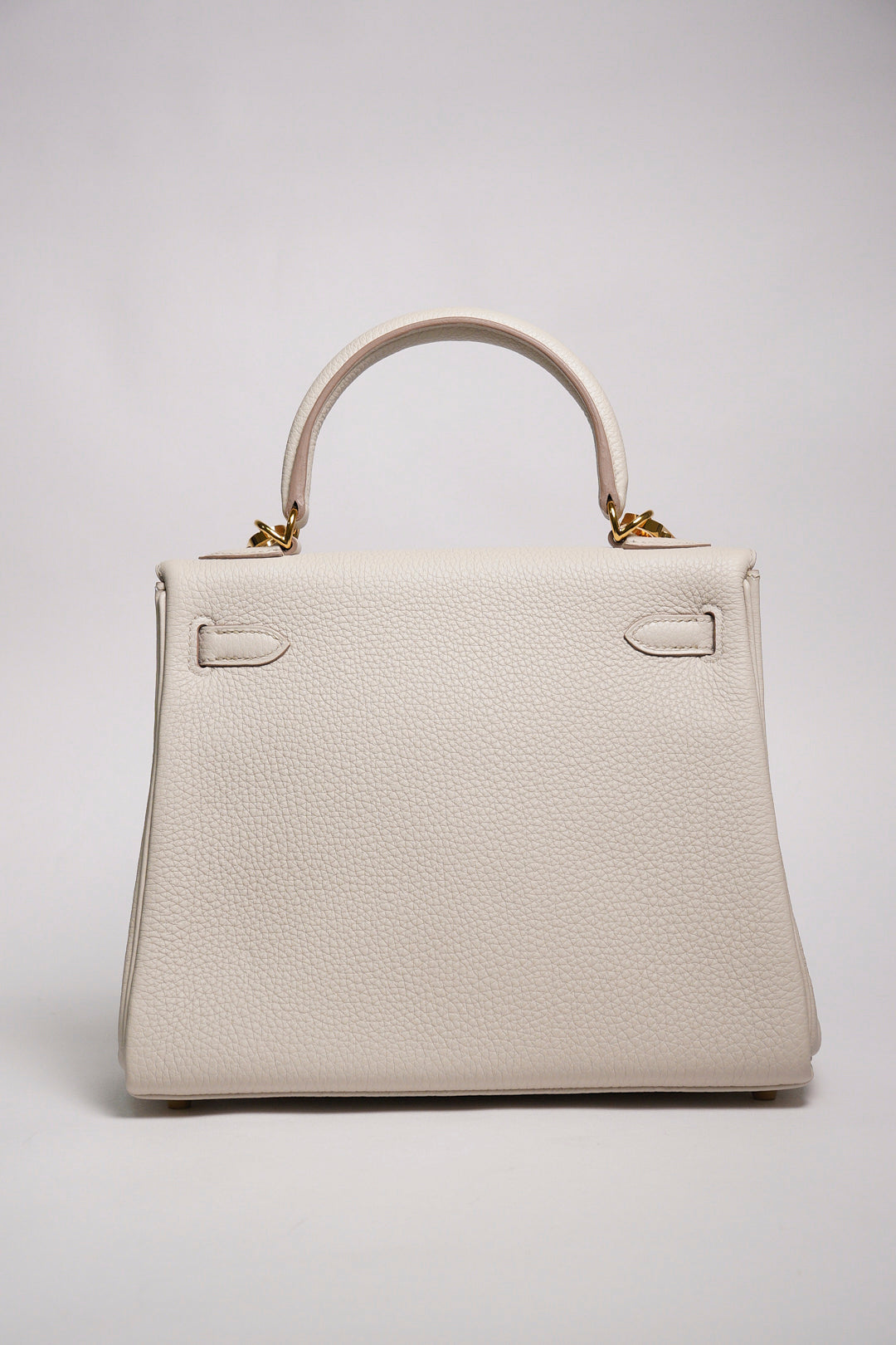 HERMÈS 愛馬仕 Kelly 25 外縫 10 奶昔白 Craie Epsom牛皮 金扣 W刻
