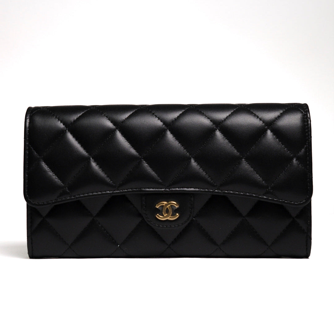 CHANEL 經典雙C金扣 菱格小羊皮長夾-黑色