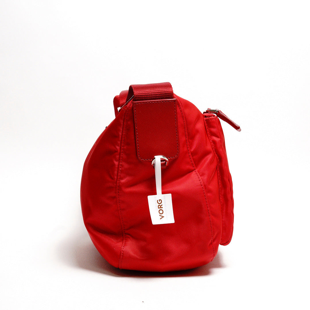 PRADA Tessuto Nylon 尼龍斜背包
