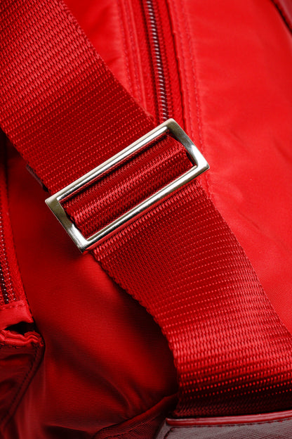 PRADA Tessuto Nylon 尼龍斜背包