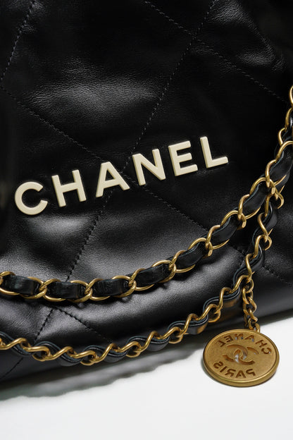 CHANEL 22 Bags 垃圾袋 小號 黑底白字