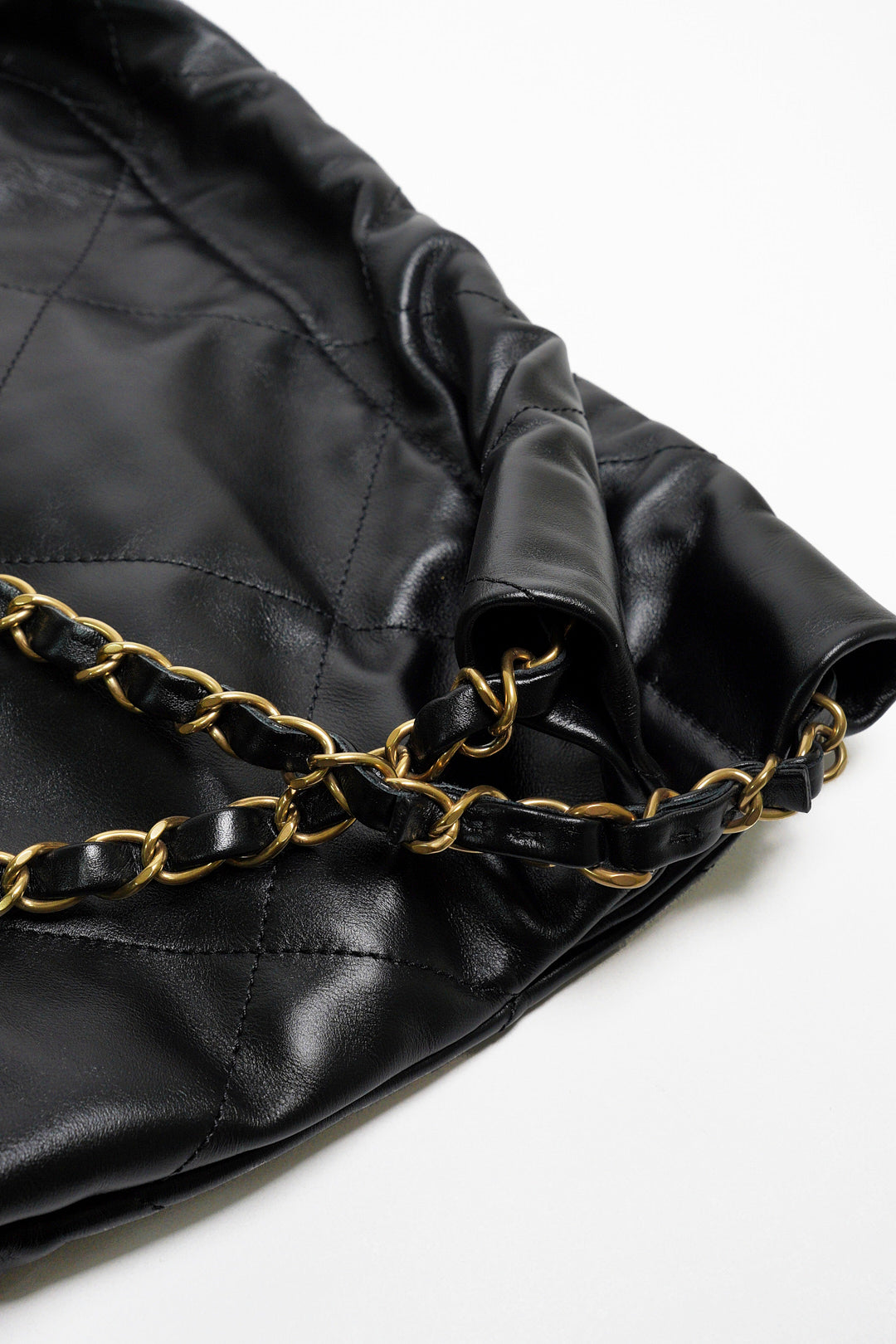 CHANEL 22 Bags 垃圾袋 小號 黑底白字