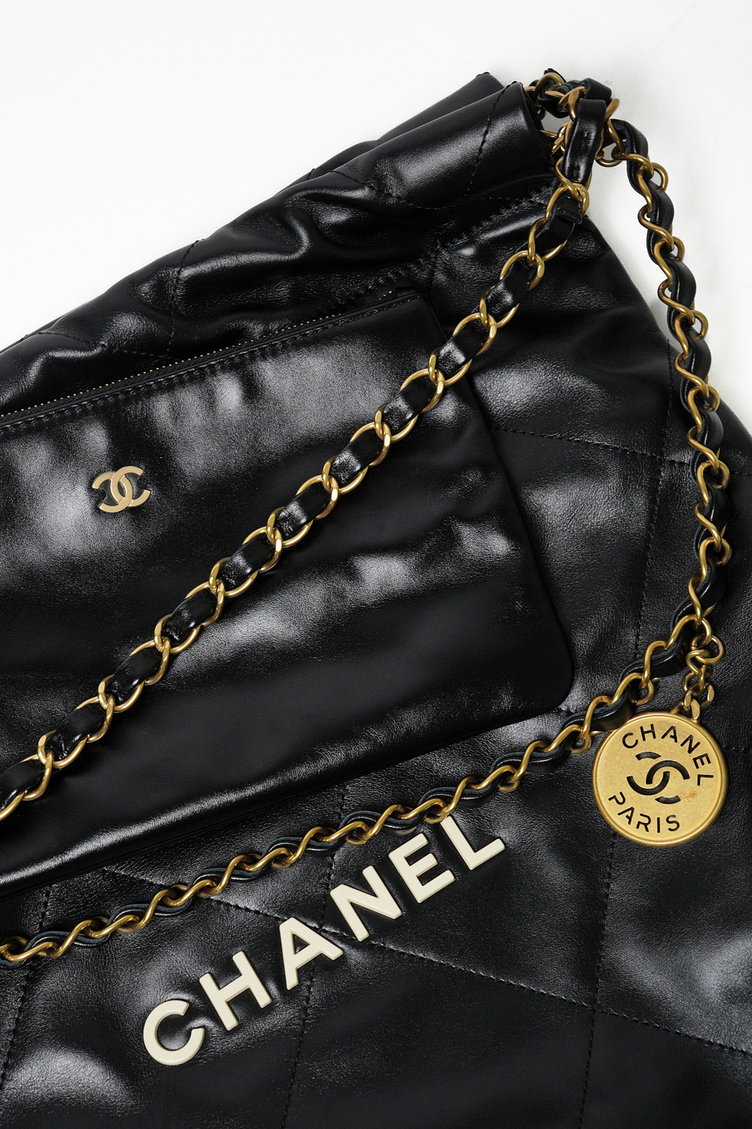 CHANEL 22 Bags 垃圾袋 小號 黑底白字