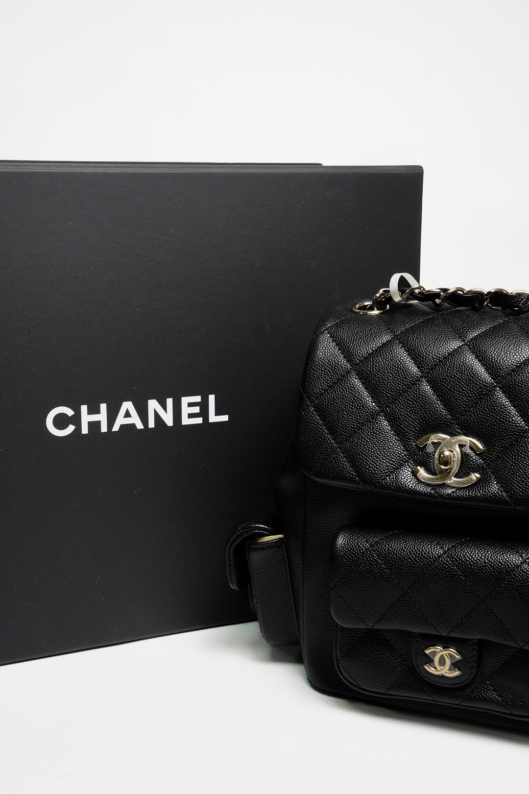 Chanel Caviar Duma 23K M號
