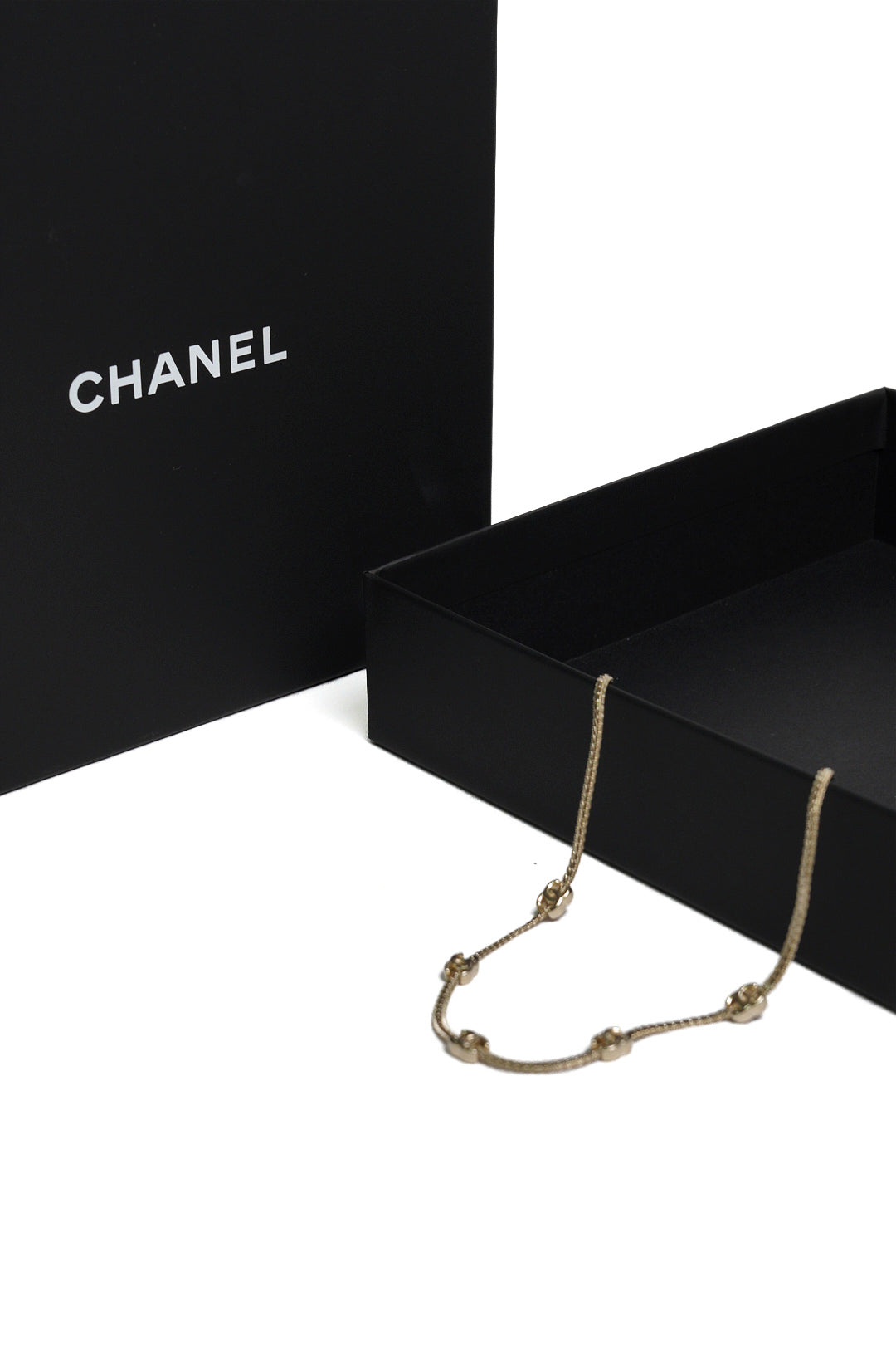 CHANEL Necklace 金色五顆