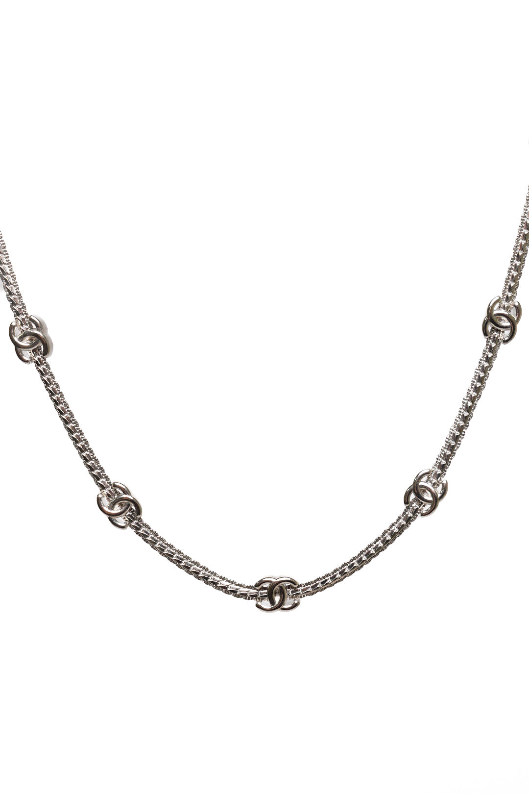CHANEL Necklace 銀色七顆