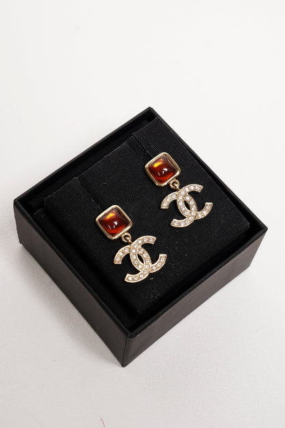 CHANEL 棕石雙c耳環