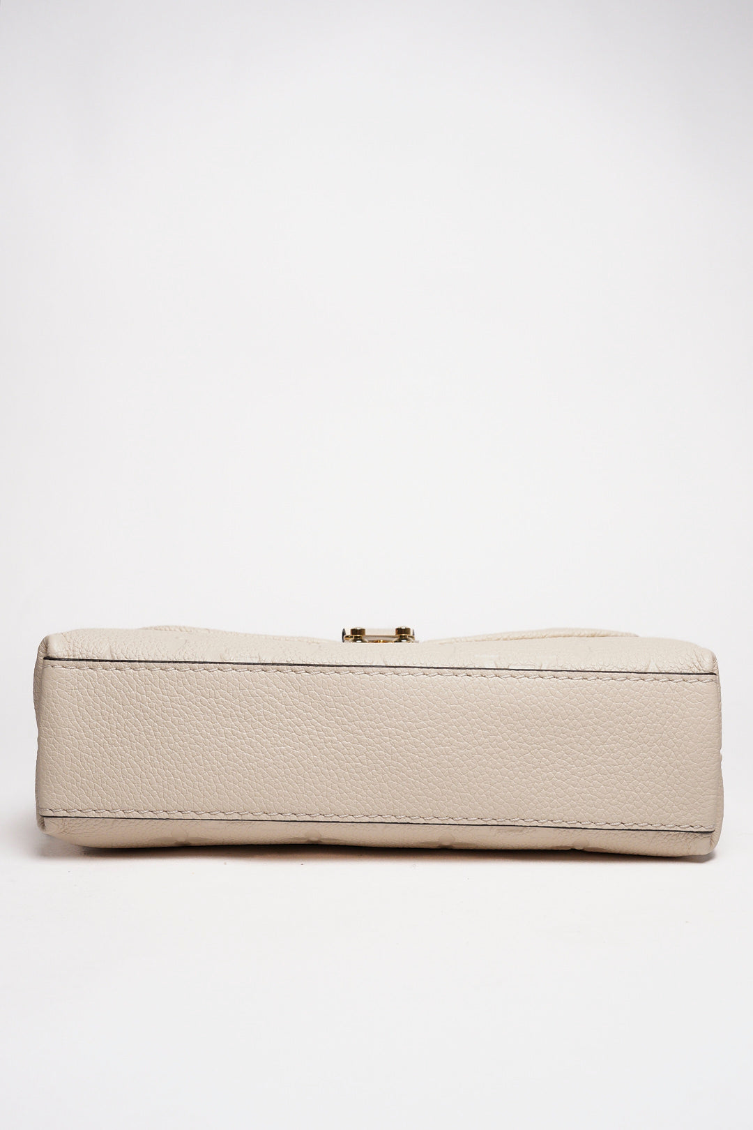 Louis Vuitton Nano Madeleine Monogram Empreinte 奶油色